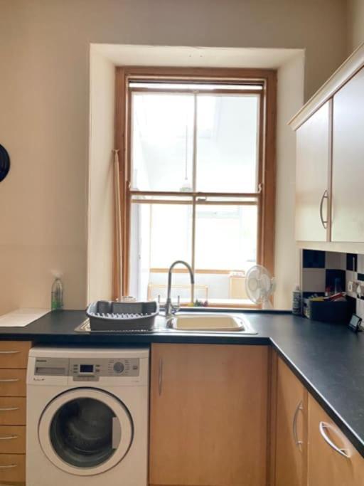 St John'S Flat Spacious Accomodation Dalry  Екстер'єр фото