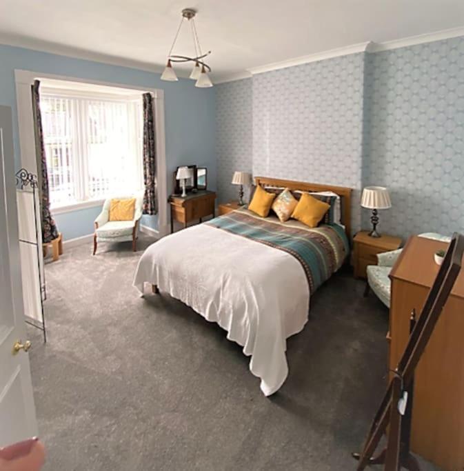 St John'S Flat Spacious Accomodation Dalry  Екстер'єр фото