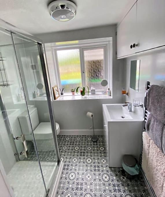 St John'S Flat Spacious Accomodation Dalry  Екстер'єр фото